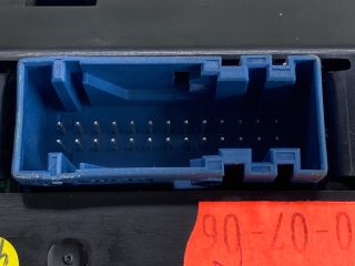 bontott FORD FOCUS II Fűtéskapcsoló (digit klímás)