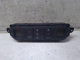 bontott FORD FOCUS II Fűtéskapcsoló (digit klímás)