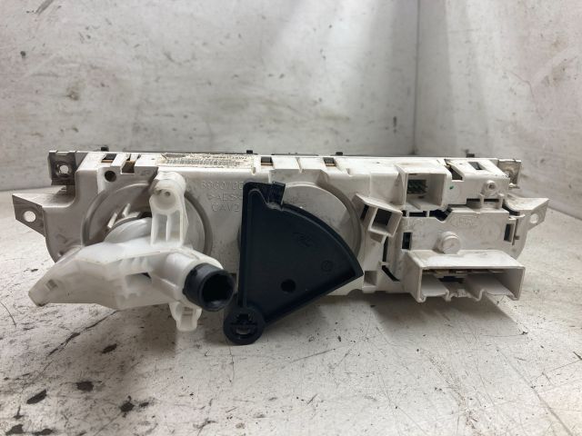 bontott FORD FOCUS II Fűtéskapcsoló (manuális klímás)