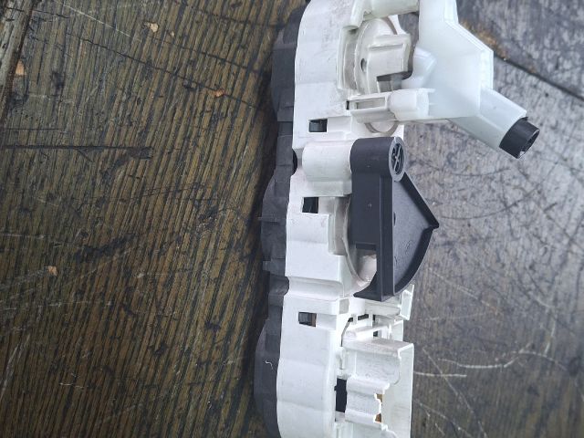 bontott FORD FOCUS II Fűtéskapcsoló (manuális klímás)