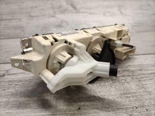 bontott FORD FOCUS II Fűtéskapcsoló (manuális klímás)