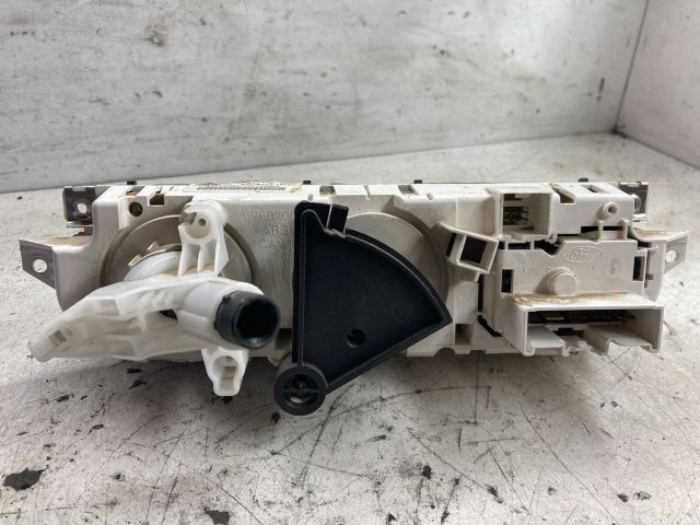 bontott FORD FOCUS II Fűtéskapcsoló (manuális klímás)