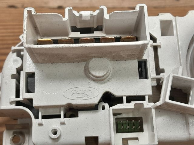 bontott FORD FOCUS II Fűtéskapcsoló (manuális klímás)