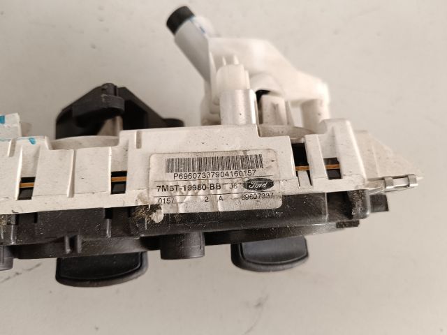 bontott FORD FOCUS II Fűtéskapcsoló (manuális klímás)