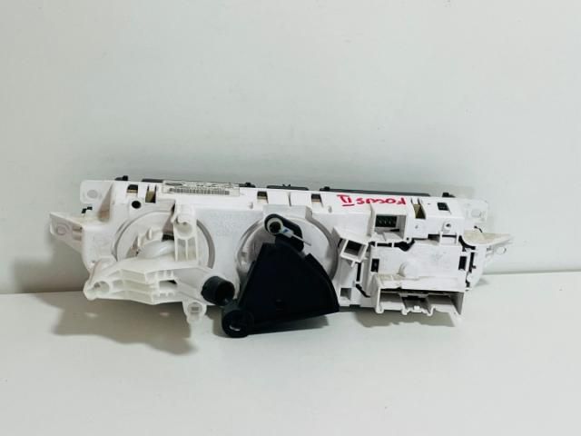 bontott FORD FOCUS II Fűtéskapcsoló (manuális klímás)