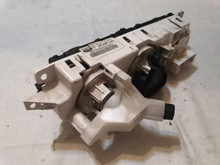 bontott FORD FOCUS II Fűtéskapcsoló (manuális klímás)