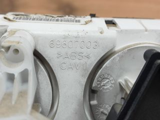 bontott FORD FOCUS II Fűtéskapcsoló