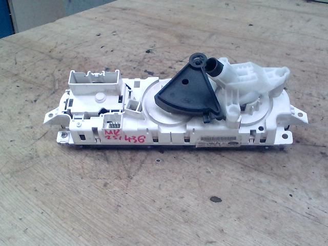 bontott FORD FOCUS II Fűtéskapcsoló