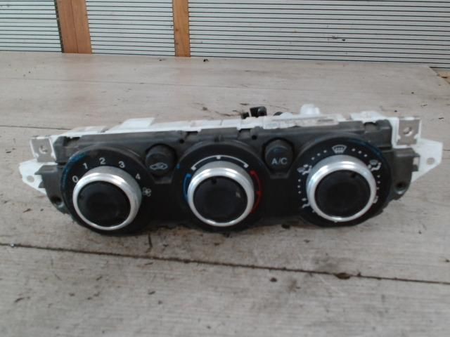 bontott FORD FOCUS II Fűtéskapcsoló