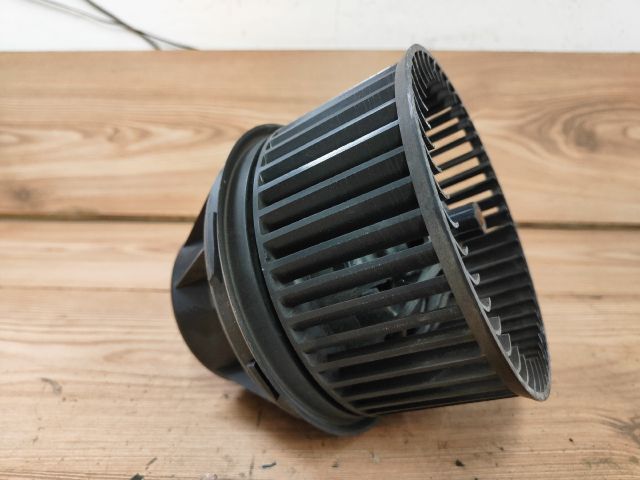 bontott FORD FOCUS II Fűtőmotor (Klímás)