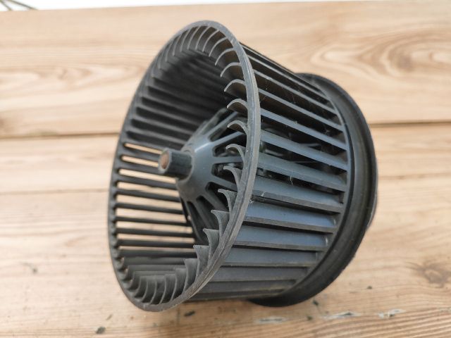 bontott FORD FOCUS II Fűtőmotor (Klímás)