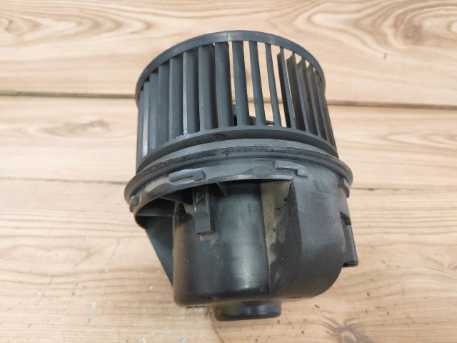 bontott FORD FOCUS II Fűtőmotor (Klímás)