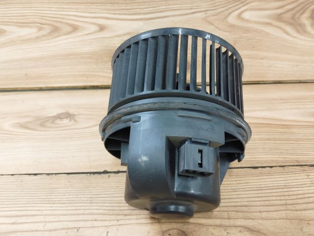 bontott FORD FOCUS II Fűtőmotor (Klímás)