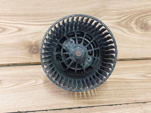 bontott FORD FOCUS II Fűtőmotor (Klímás)