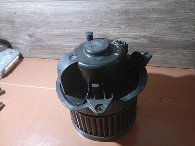 bontott FORD FOCUS II Fűtőmotor (Klímás)