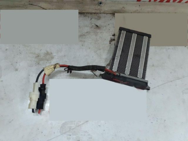 bontott FORD FOCUS II Fűtőradiátor (Elektromos)