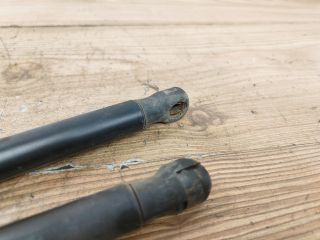 bontott FORD FOCUS II Gázrugós Kitámasztó Teleszkóp Pár Csomagtérajtó