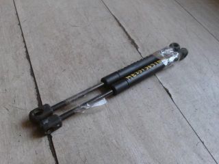 bontott FORD FOCUS II Gázrugós Kitámasztó Teleszkóp Pár Csomagtérajtó