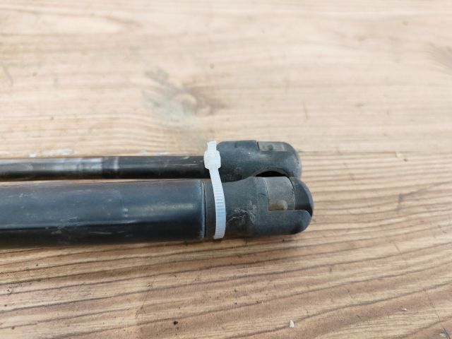 bontott FORD FOCUS II Gázrugós Kitámasztó Teleszkóp Pár Csomagtérajtó