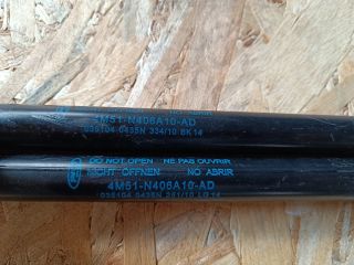 bontott FORD FOCUS II Gázrugós Kitámasztó Teleszkóp Pár Csomagtérajtó