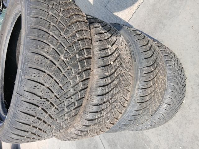 bontott FORD FOCUS II Gumiabroncs (1 db)