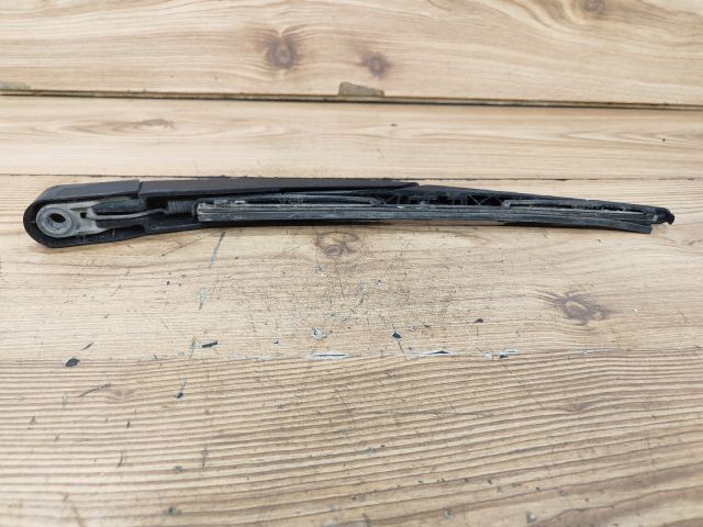 bontott FORD FOCUS II Hátsó Ablaktörlő Kar