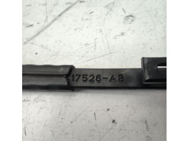 bontott FORD FOCUS II Hátsó Ablaktörlő Kar