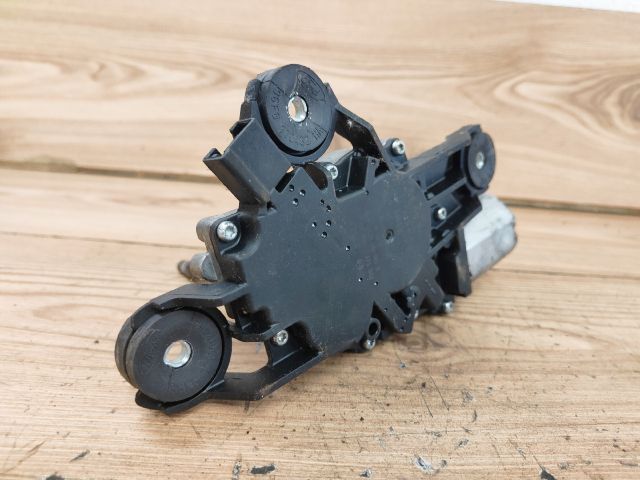 bontott FORD FOCUS II Hátsó Ablaktörlő Motor