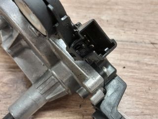 bontott FORD FOCUS II Hátsó Ablaktörlő Motor