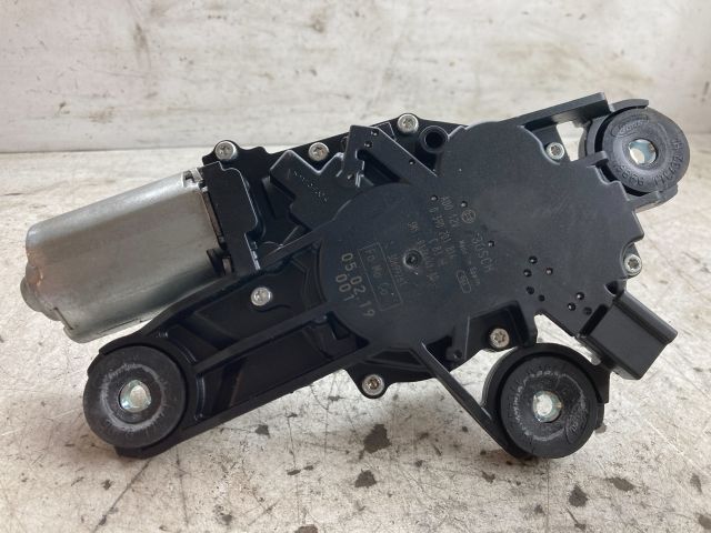 bontott FORD FOCUS II Hátsó Ablaktörlő Motor