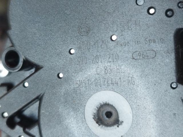 bontott FORD FOCUS II Hátsó Ablaktörlő Motor