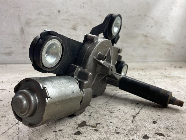 bontott FORD FOCUS II Hátsó Ablaktörlő Motor