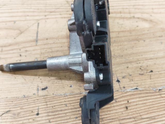 bontott FORD FOCUS II Hátsó Ablaktörlő Motor