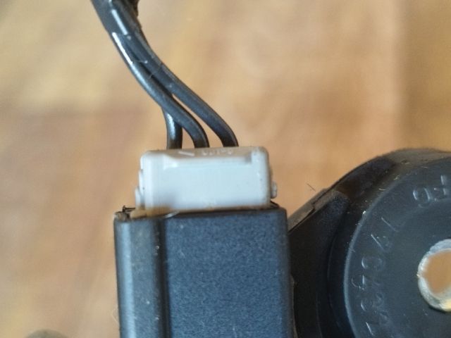 bontott FORD FOCUS II Hátsó Ablaktörlő Motor