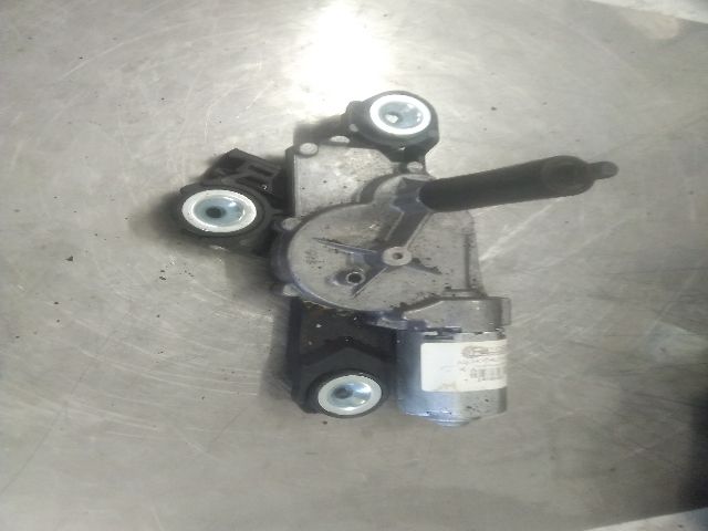 bontott FORD FOCUS II Hátsó Ablaktörlő Motor