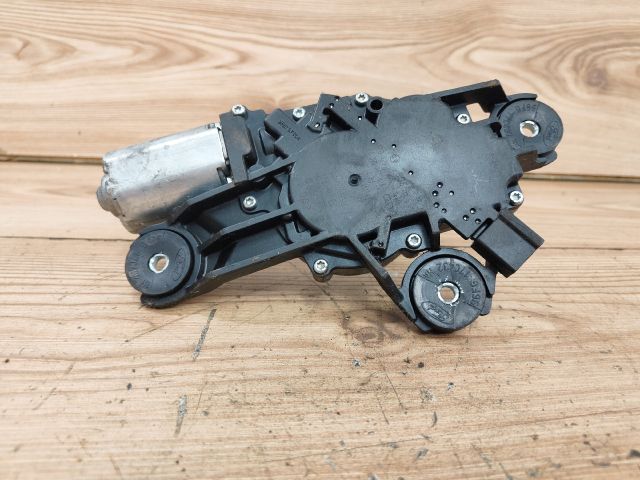 bontott FORD FOCUS II Hátsó Ablaktörlő Motor