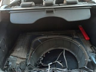 bontott FORD FOCUS II Hátsó középső Biztonsági Öv