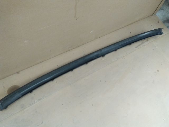 bontott FORD FOCUS II Hátsó Lökhárító Díszléc