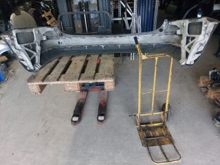 bontott FORD FOCUS II Hátsó Lökhárító (Részeivel)