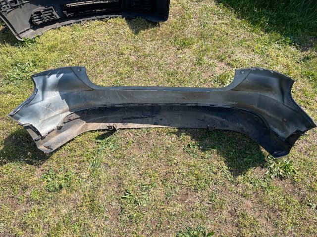 bontott FORD FOCUS II Hátsó Lökhárító (Részeivel)