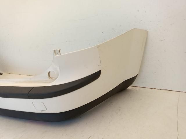 bontott FORD FOCUS II Hátsó Lökhárító (Üresen)