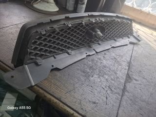 bontott FORD FOCUS II Hűtőrács