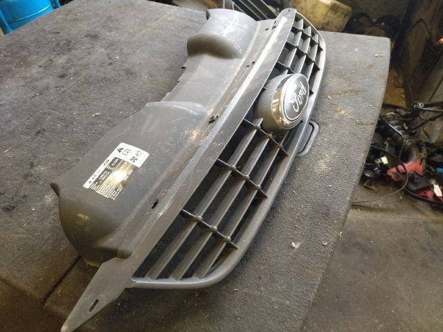 bontott FORD FOCUS II Hűtőrács