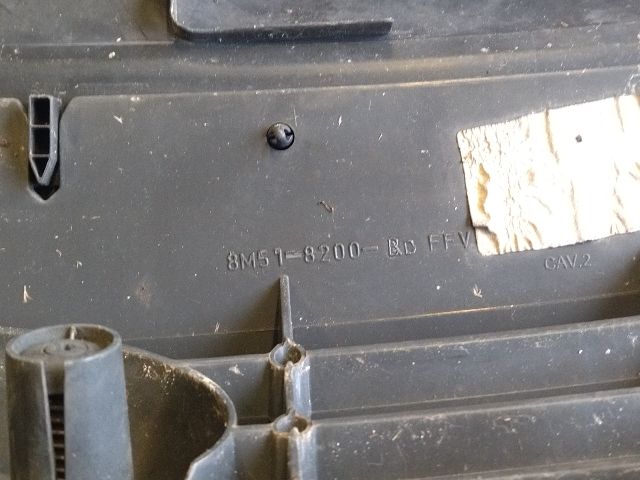 bontott FORD FOCUS II Hűtőrács