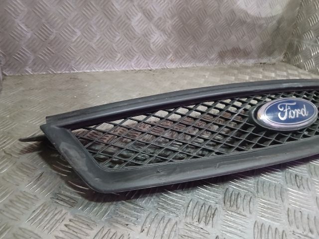 bontott FORD FOCUS II Hűtőrács