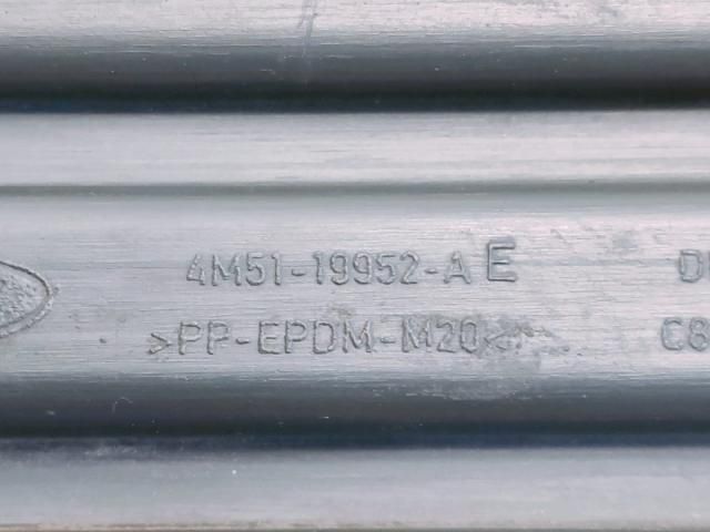 bontott FORD FOCUS II Hűtőrács