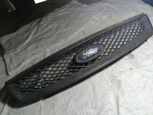 bontott FORD FOCUS II Hűtőrács