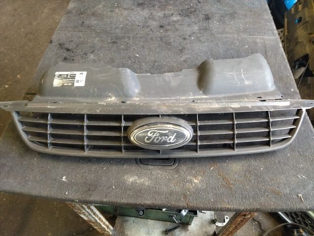 bontott FORD FOCUS II Hűtőrács