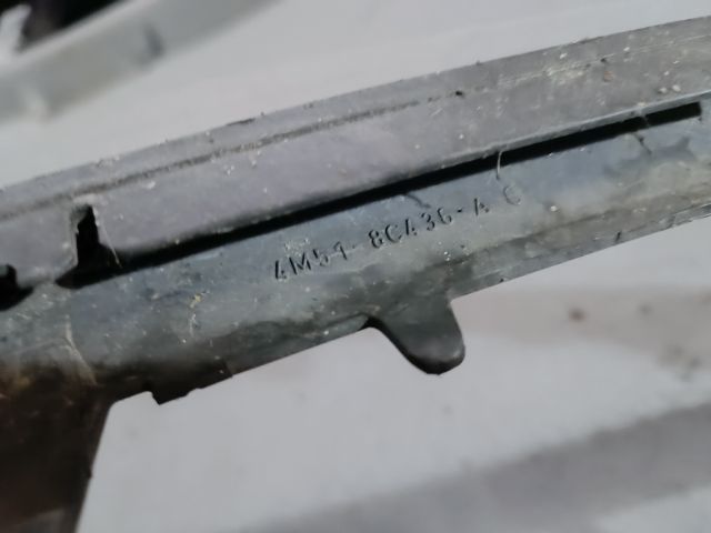 bontott FORD FOCUS II Hűtőrács