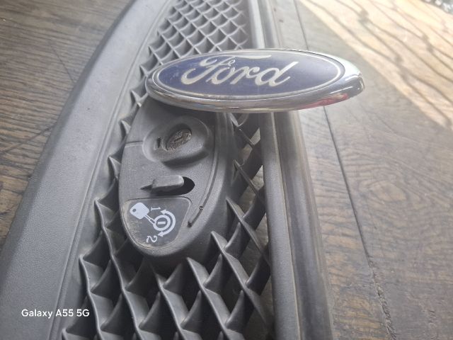 bontott FORD FOCUS II Hűtőrács